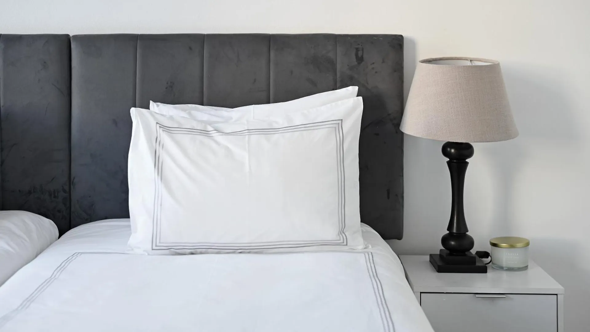 Apartment 503-607 The Piazza On Church Square Cape Town South Africa