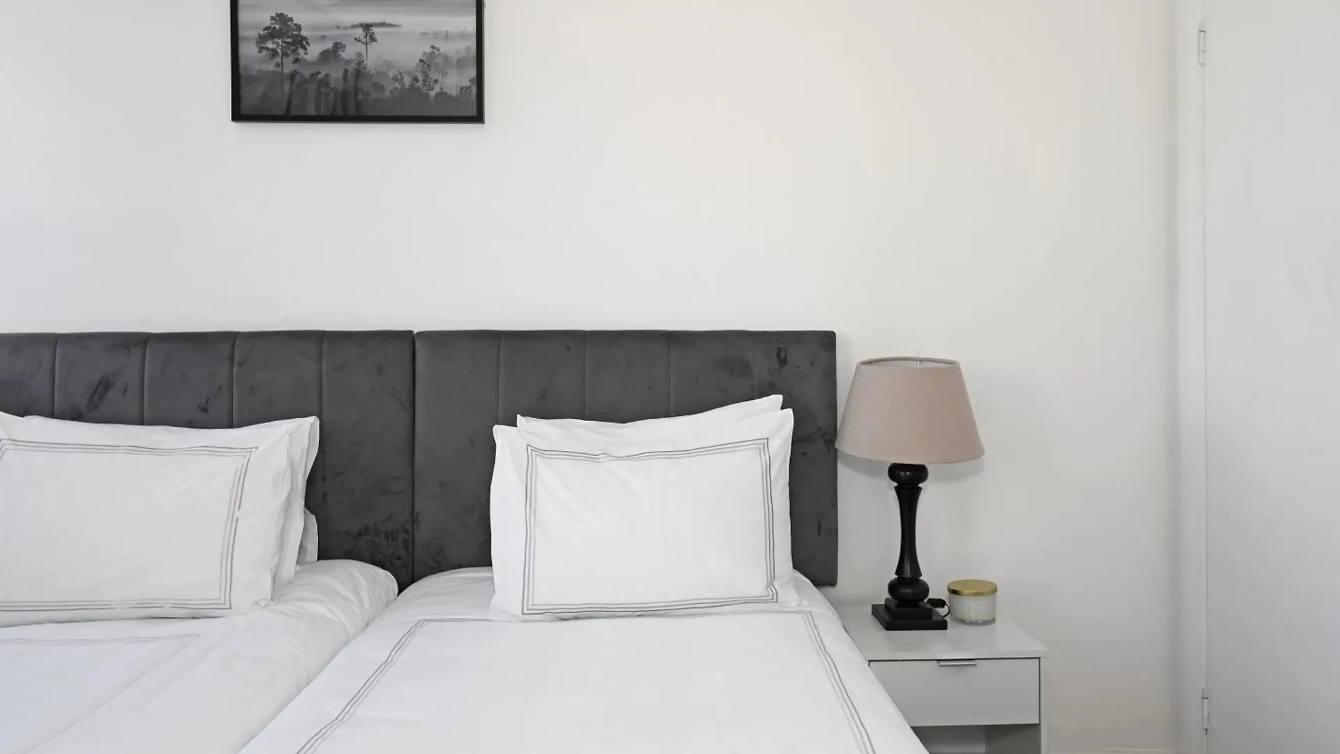 Apartment 503-607 The Piazza On Church Square Cape Town