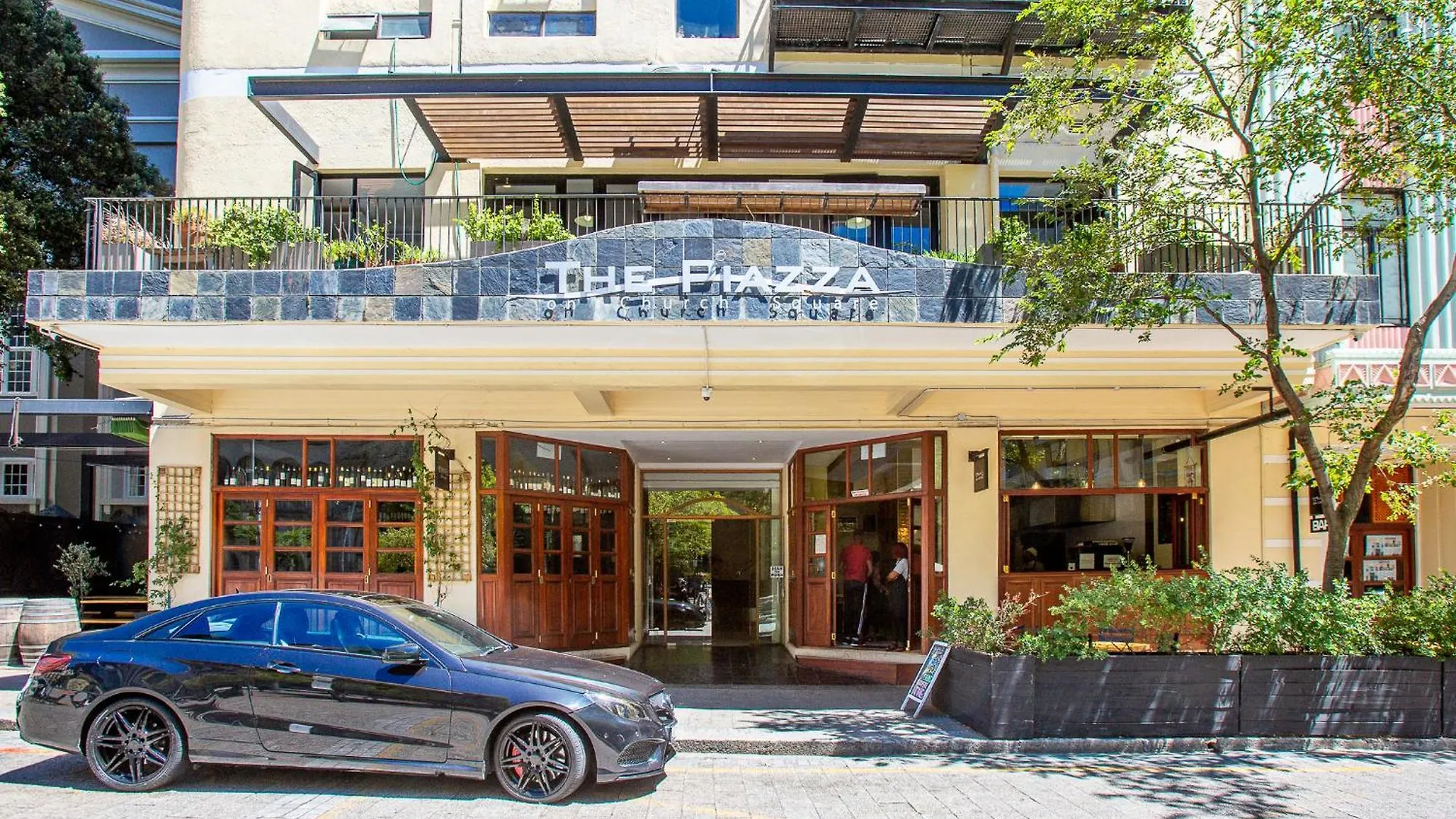 Apartment 503-607 The Piazza On Church Square Cape Town South Africa